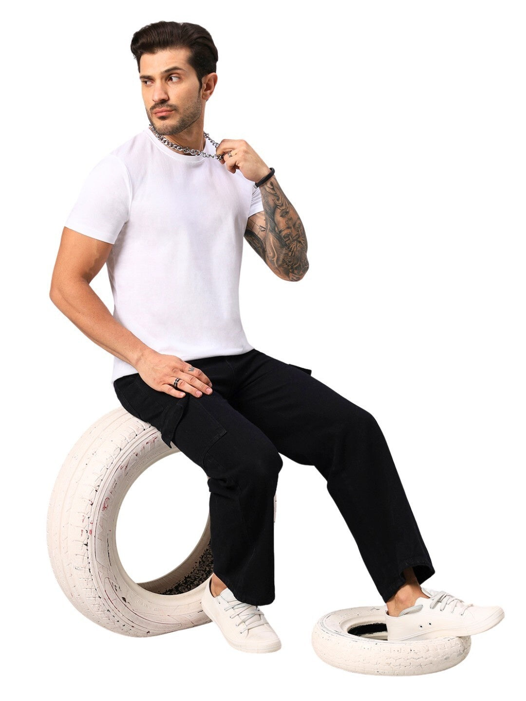 Men's White Solid Regular Fit Cotton T-shirt