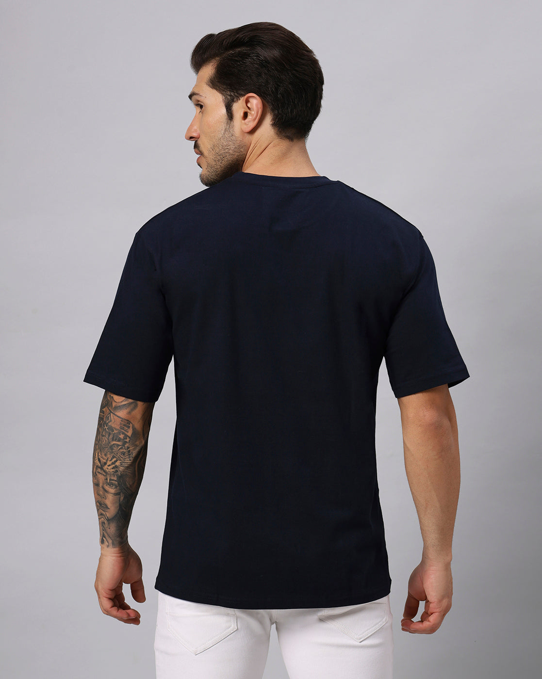 MEN'S NEVER LOOK BACK OVERSIZE TSHIRT - URBANICE