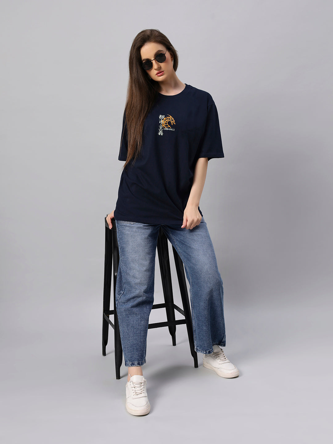 Women 8 Dragon Graphic Printed Oversize T-shirt - URBANICE