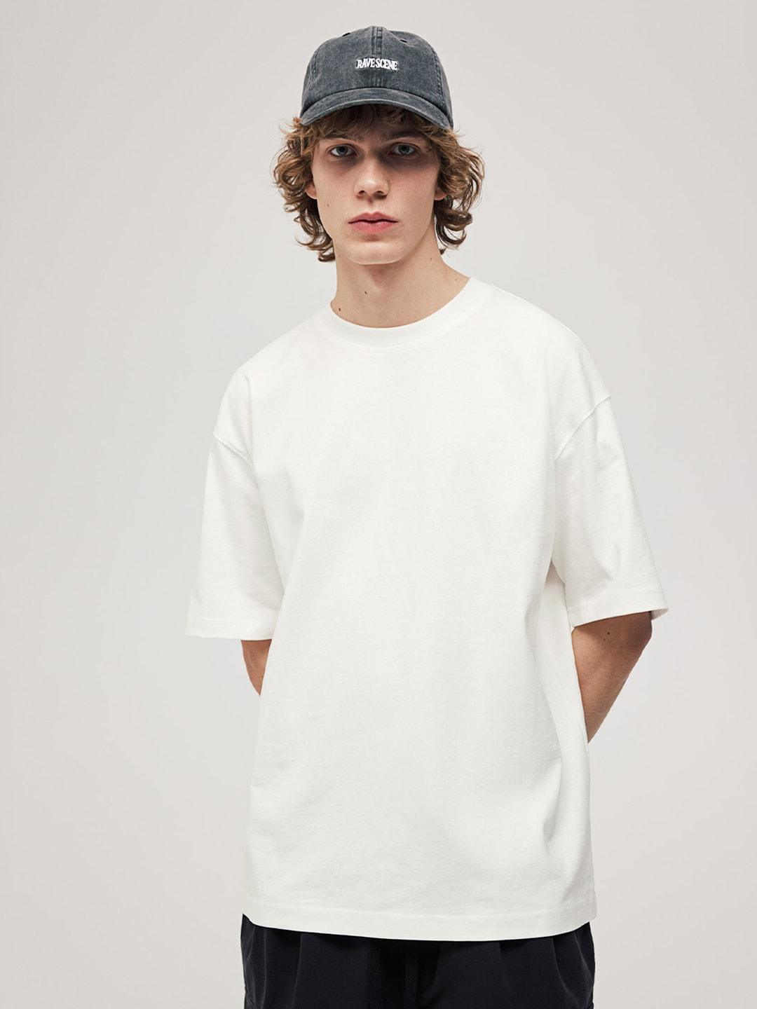 Basic White Oversize Men T-shirt - URBANICE