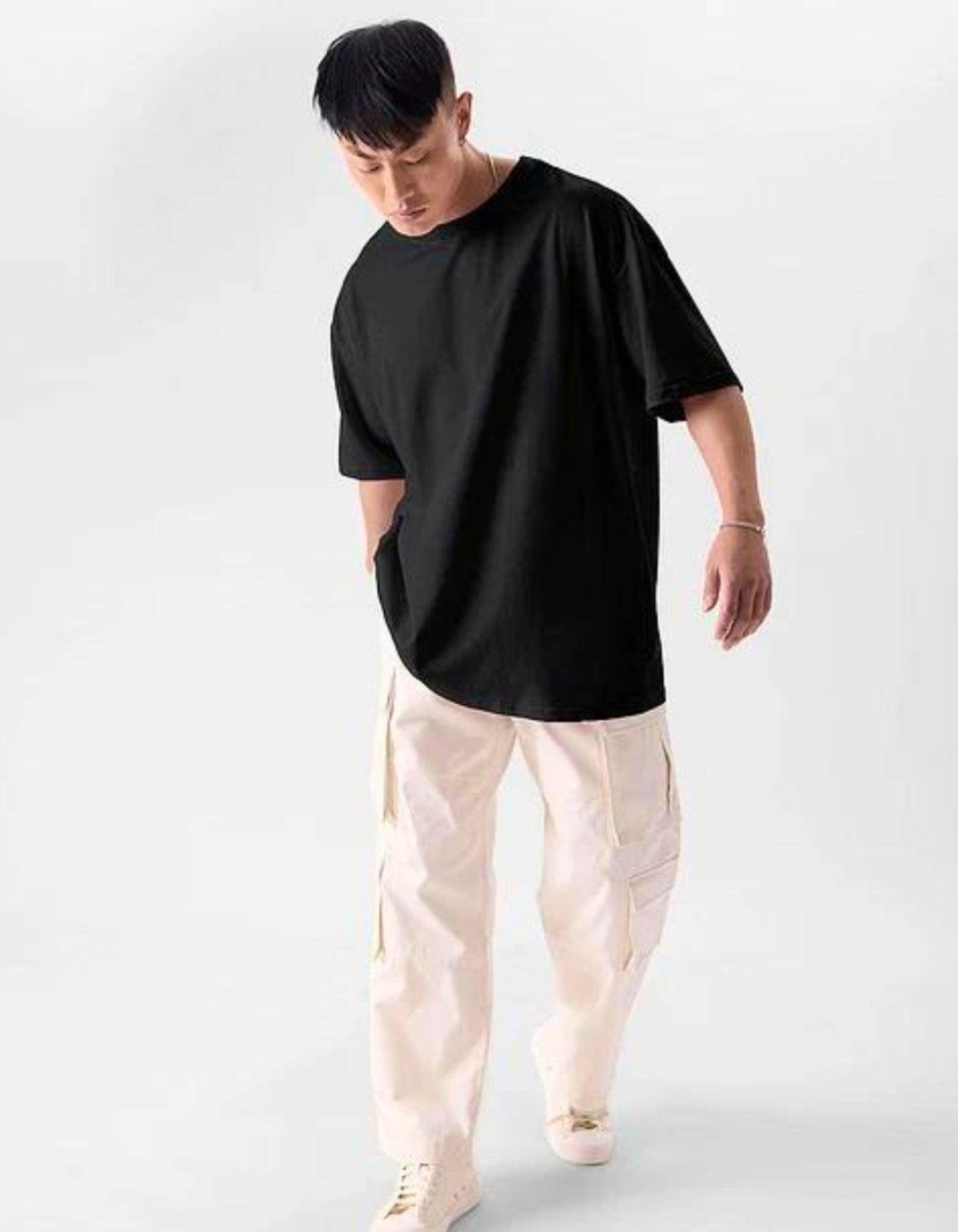 Men's Solid Black Oversized T-Shirt - URBANICE