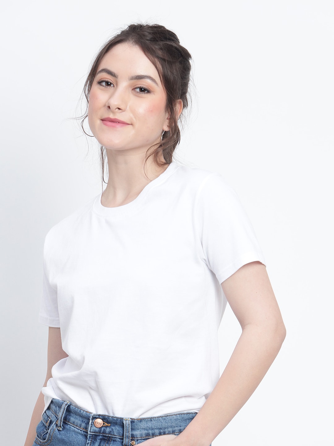 Basic White Regular Women T-shirt - URBANICE