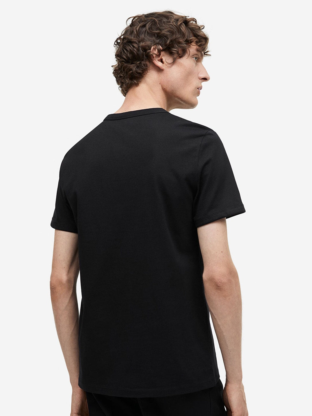 Men's Basic Black Regular T-shirt - URBANICE