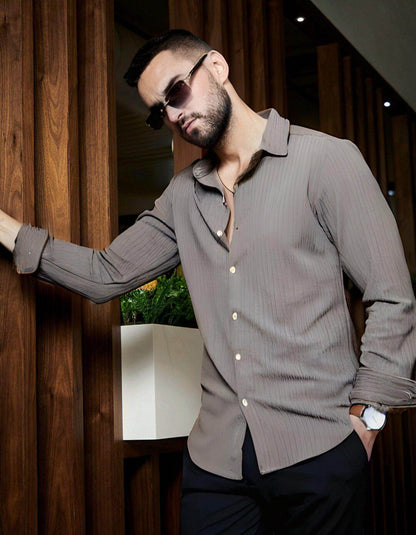 Men's Black Slim Fit Shirt - URBANICE