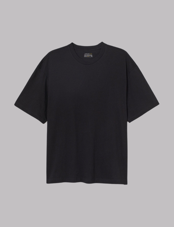 Men's Basic Black Regular T-shirt - URBANICE